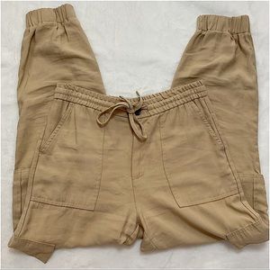 ZARA | Tan cargo joggers size M